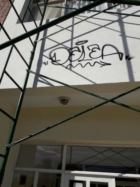 Alerta por vandalismo sobre escuelas refaccionadas