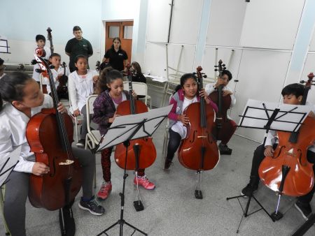 La Escuela Re SI desarrolló jornada de música y aprendizaje en Puerto Deseado
