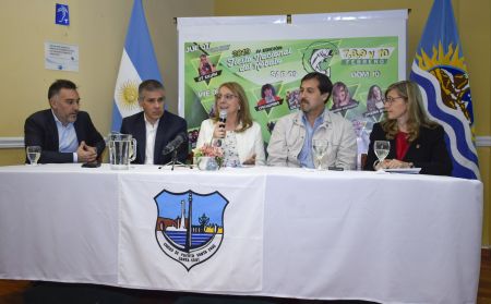 Presentaron la Cuarta Edición de la Fiesta Nacional del Róbalo