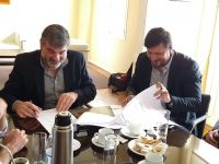 El Gobierno de Santa Cruz firmó convenio con el municipio de Puerto San Julián