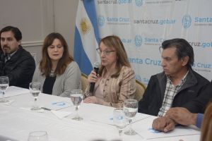 “Lo importante en política social es hacer eje en la persona”