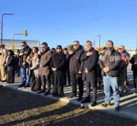 El Gobierno Provincial acompaña el homenaje que se brindó a la Prefectura Naval Argentina en Caleta Olivia