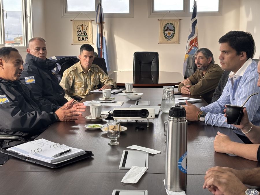 Santa Cruz fortalece los controles sanitarios sobre el tránsito de hacienda