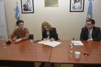 “Descuentos Mayores”: Firmaron convenios con la Asociación de Bioquímicos y la Cámara de Comercio de Río Gallegos