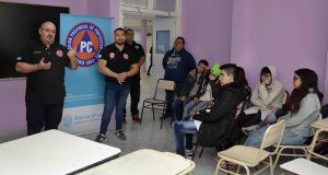 Brindaron curso de RCP en el Colegio Secundario N° 11 de Río Gallegos