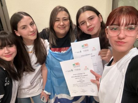Jóvenes santacruceñas obtuvieron el 2do puesto en las Olimpíadas de Ciencias en Mendoza