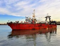 Santa Cruz y el INIDEP articulan acciones de cara a la apertura de la temporada de langostino