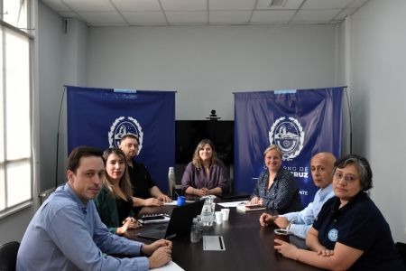 Reunión con directores de hospitales: Acordaron consolidar una red de salud más eficiente en toda la provincia