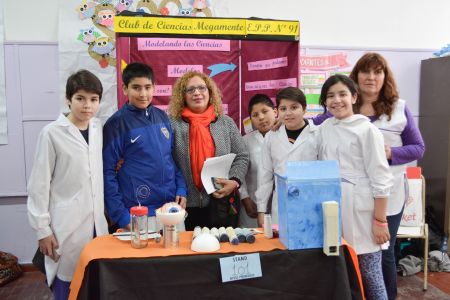 Comenzaron las exposiciones de los alumnos en la Feria de Ciencia, Arte y Tecnología