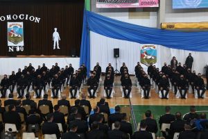 Egresaron 129 Suboficiales de la Policía de Santa Cruz