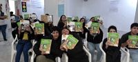 Educación continúa con la entrega de material didáctico en el marco del Programa “Libros para Aprender”