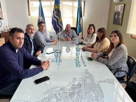 Consejo Provincial de Educación: importantes acuerdos de colaboración con intendentes de la Cuenca