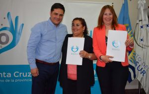 Entregaron personerías jurídicas a las Asociaciones Civiles “Unión Vecinal Río Gallegos” y “Barrio Parque Forestal”