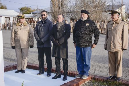Álvarez: “Hoy se hace un reconocimiento a la Prefectura Naval Argentina por su acto de heroísmo”