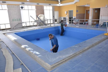 pileta de la Escuela Especial N° 6 “Crecer Juntos”