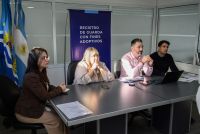 La adopción es un camino posible: gran convocatoria en el primer taller informativo en Santa Cruz