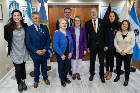 Alicia se reunió con integrantes del Rotary Club en Casa de Gobierno