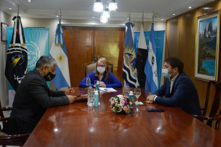 Alicia recibió a legislador por el Pueblo de Puerto Deseado