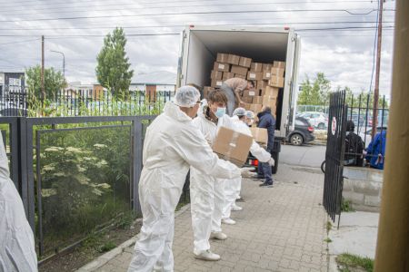 Desarrollo Social entregó medallones de merluza.