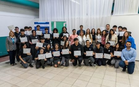 Estudiantes de la EIPE recibieron certificaciones de Prácticas Profesionalizantes en CGC