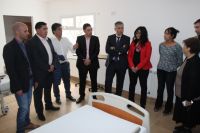 El gobierno entregó equipamiento de salud para el Hospital de Gregores