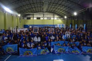 700 jóvenes deportistas santacruceños partieron rumbo a las finales de los Evita 2018