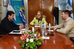 Alicia recibió en audiencia al intendente de Puerto Santa Cruz
