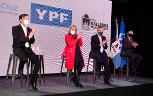 Alicia participó del anuncio de la realización del proyecto “Estaciones de Servicio del Futuro”