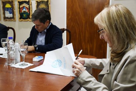 Fondos UNIRSE: Cerro Vanguardia renovó su compromiso para seguir desarrollando Santa Cruz