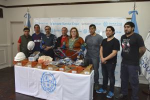 Entregaron elementos de seguridad a técnicos de Telecomunicaciones