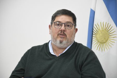 Verbes: “Hay que mejorar la recaudación y los recursos para poder aplicarlos a los salarios y al funcionamiento del Estado”