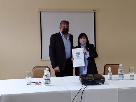 Educación firmó convenios de colaboración mutua en Puerto San Julián