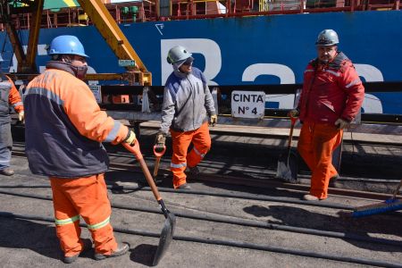 YCRT afianza su perfil exportador con un nuevo cargamento de carbón a Brasil