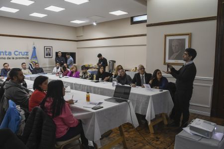 Profesionales del Sanatorio Mater Dei dictan capacitación a médicos de los hospitales de Santa Cruz