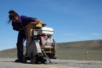 Vialidad Provincial destaca la labor que realizan sus trabajadoras en la Ruta Nacional Nº 40