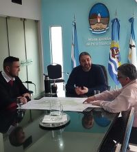 Distrigas y Municipio de Pico Truncado avanzan en el proyecto zona de invernaderos