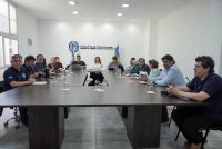 Santa Cruz extiende el resguardo docente hasta abril y reafirma la defensa de los puestos de trabajo