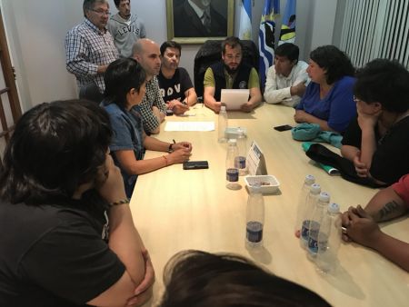 El Ministro de Gobierno se hizo presente en Perito Moreno y logró destrabar conflicto municipal