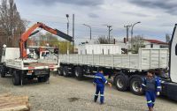 Arribaron materiales para avanzar en el tendido eléctrico hacia Monte León