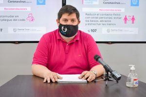 Verbes: “Se continúa evaluando y realizando compras para abastecer la demanda diaria de los hospitales”