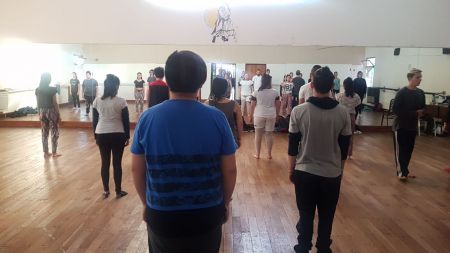 Más de cien inscriptos en el Taller de Danzas dictado por el bailarín Matyas Medina