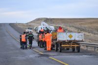 Vialidad Provincial realiza tareas de bacheo sobre la Ruta Nacional N° 40