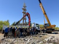 Vidal continuó hoy su recorrida en Los Antiguos con agenda productiva y de servicios