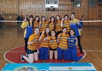 Las chicas de vóley campeonas en Punta Arenas