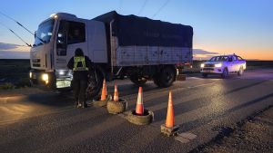 Alerta Naranja: Circulación restringida para todo tipo de vehículos en Santa Cruz