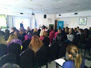 Curso de Redes de salud para el cuidado de personas con Enfermedades Crónicas No Transmisibles