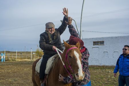 Adultos Mayores disfrutaron de una tarde especial en Equinoterapia