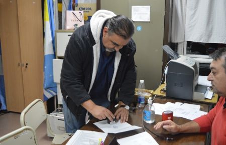 El Gobierno entregó nuevos equipos de calefacción en Puerto San Julián