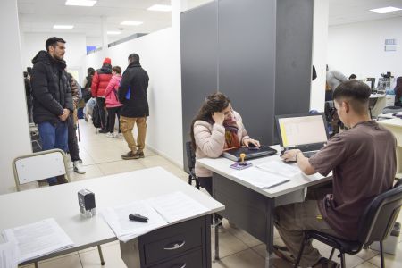 Continúa habilitado el punto de atención en el Consejo Provincial de Educación para que docentes y auxiliares inicien carpetas del IDUV