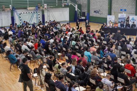 Comenzó el 3° Congreso Provincial de Educación Física y Deporte en Caleta Olivia